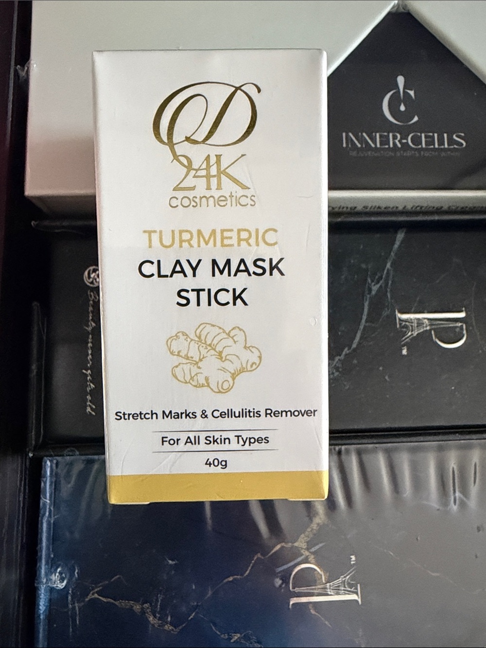 24K Cosmetics Turmeric Clay Mask Stick - White/Gold